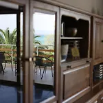 The House By The Sea - Family Memories Strats Here Apartment *
